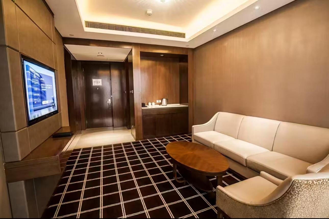 Royal Century Hotel Shanghai Buitenkant foto