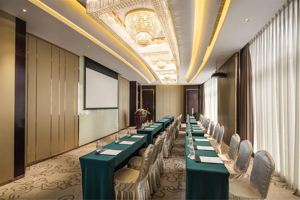 Royal Century Hotel Shanghai Buitenkant foto