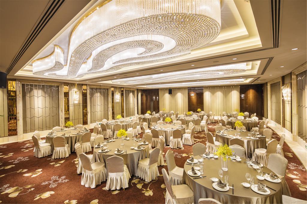 Royal Century Hotel Shanghai Buitenkant foto