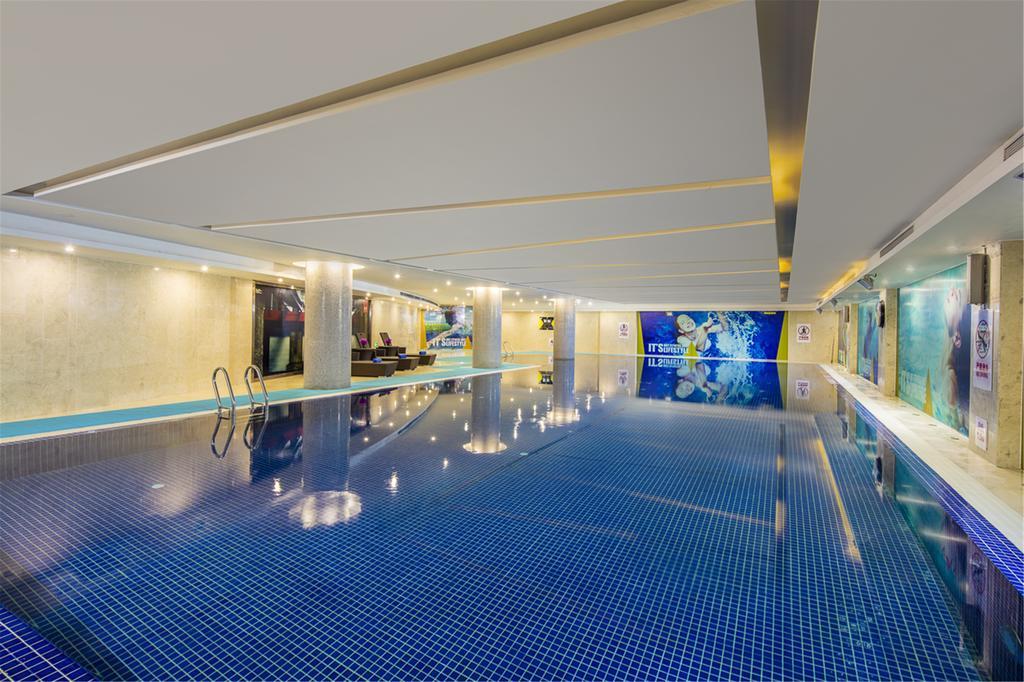 Royal Century Hotel Shanghai Buitenkant foto